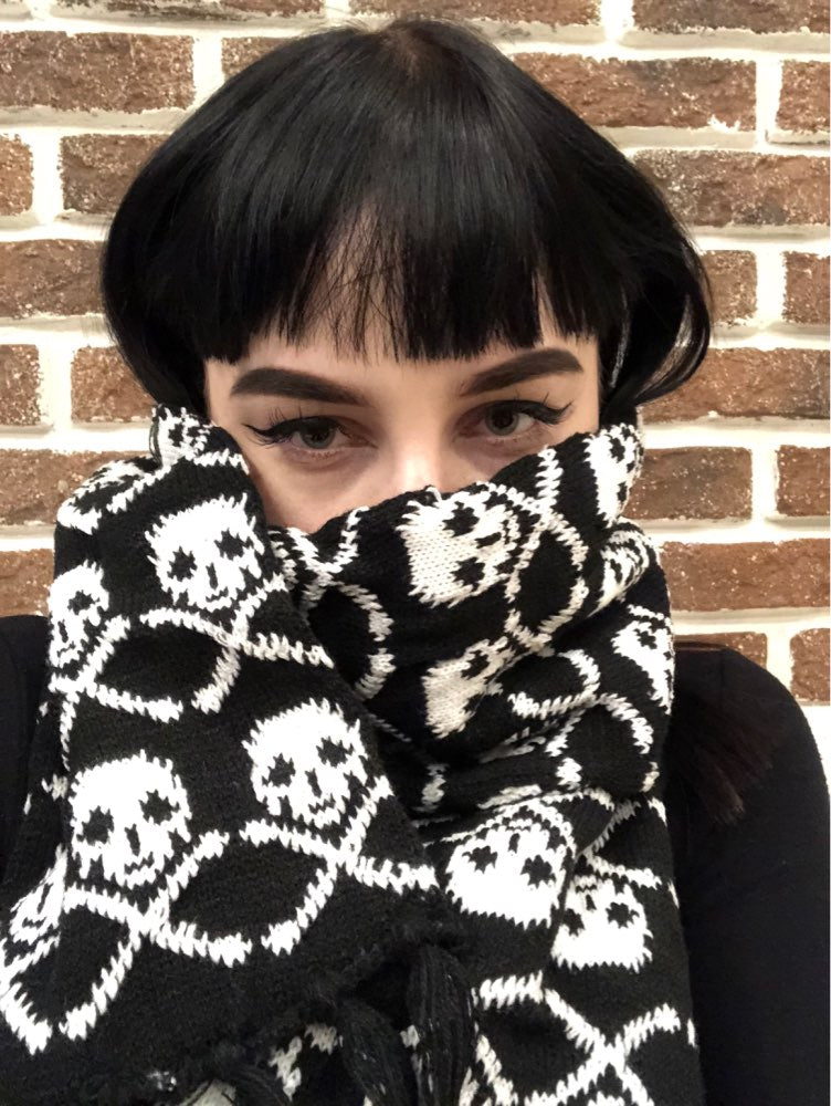 skull's  scarfs
